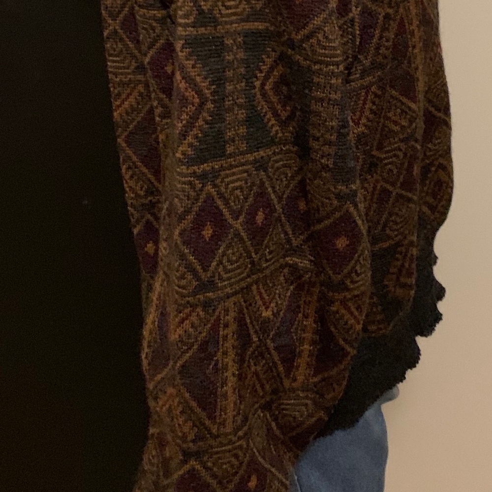 Cardigan - Picture 2 of 3